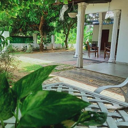 אנוראדפורה Sidhangana Home Stay מראה חיצוני תמונה