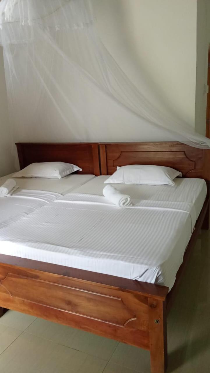 אנוראדפורה Sidhangana Home Stay מראה חיצוני תמונה